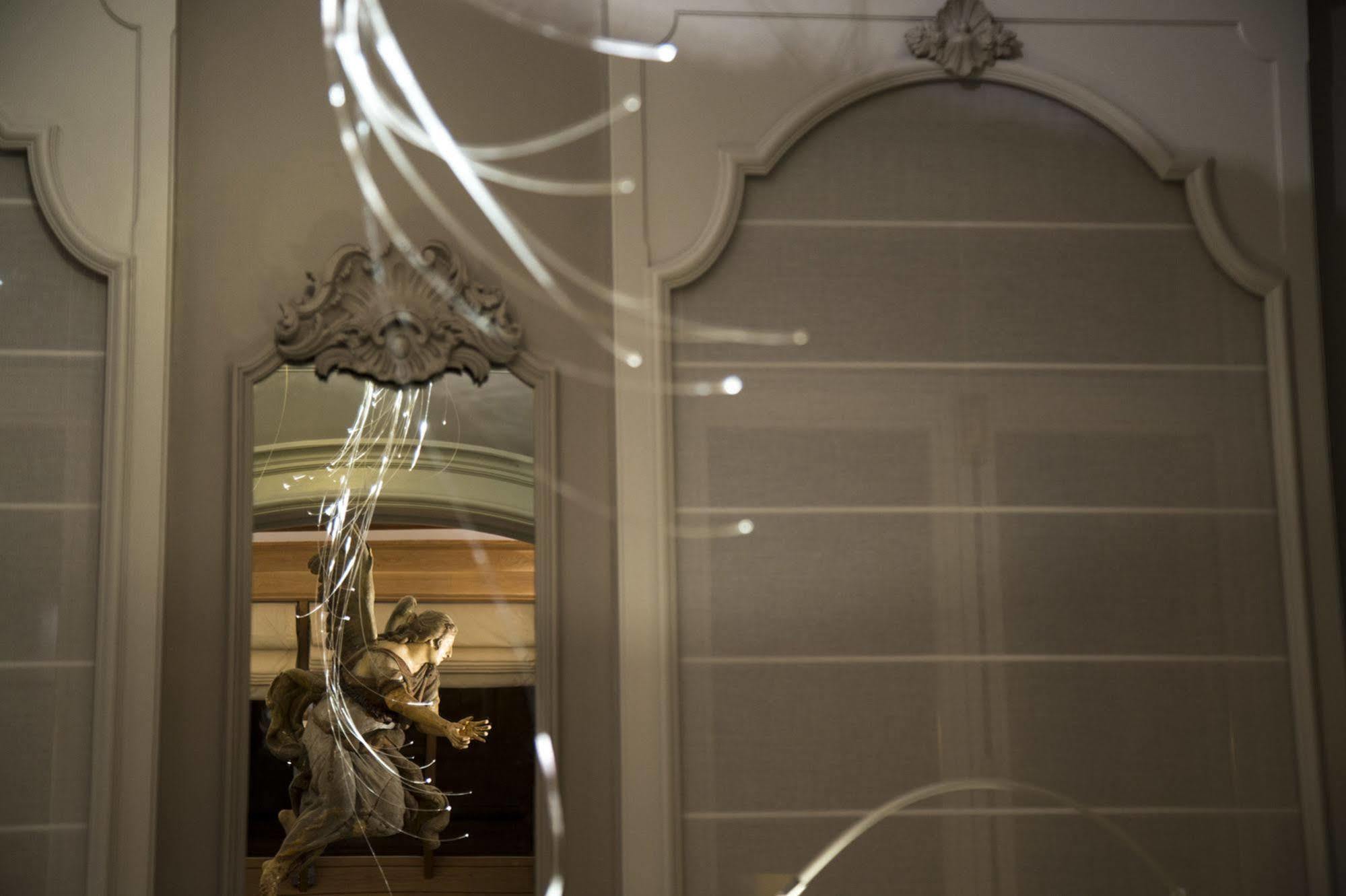 Louise Sur Cour Bed & Breakfast Saint-Gilles Exterior foto